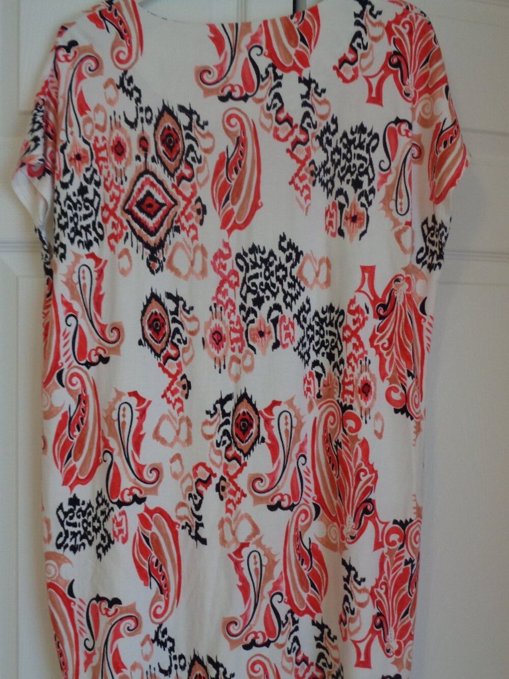 **CLEARANCE** Chico's Touch of Cool Paisley Ikat Top size 3 / XL / 16